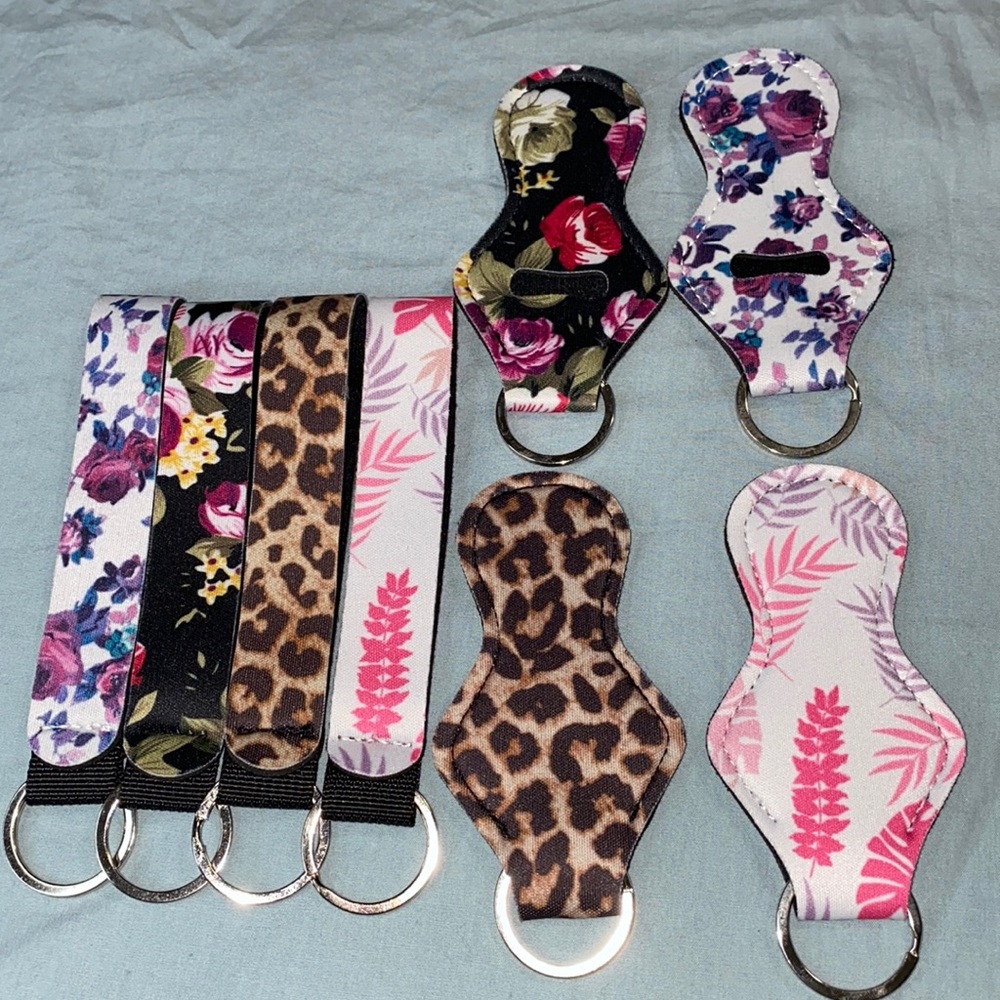 KEYCHAIN AND ACCESSORIES